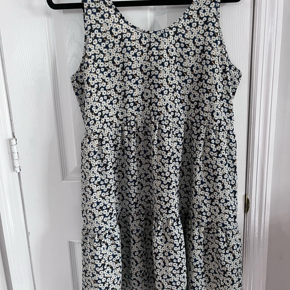 Good Luck Gem Navy Floral Button-Down Dress sleeveless size large - Picture 6 of 7